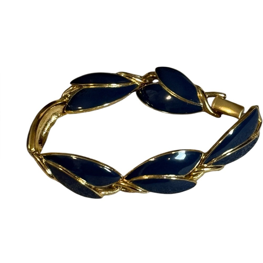 TRIFARI Vintage Gold & Navy Blue Leaf Link Bracelet L-XL